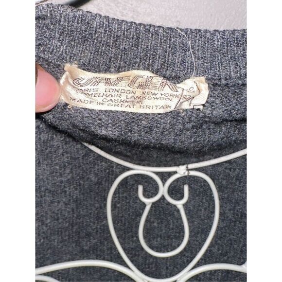 Vintage 70s Jaeger Grey Lambswool, Cashmere, and camel hair Cardigan Sweater Siz - Picture 8 of 10